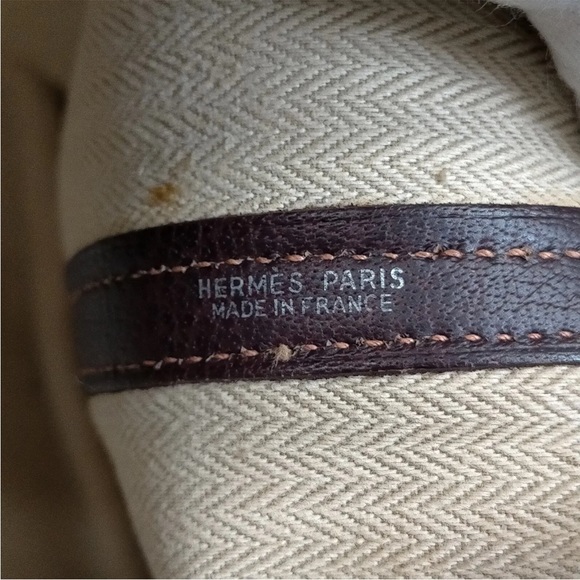 Two-Tone Hermès Garden Party Tote: Timeless Elegance Meets Modern Luxury - Picture 7 of 9